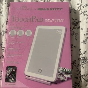 impression vanity hello kitty mirror